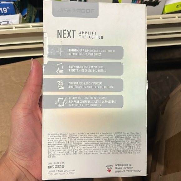 Life proof Samsung case - Picture 2 of 3